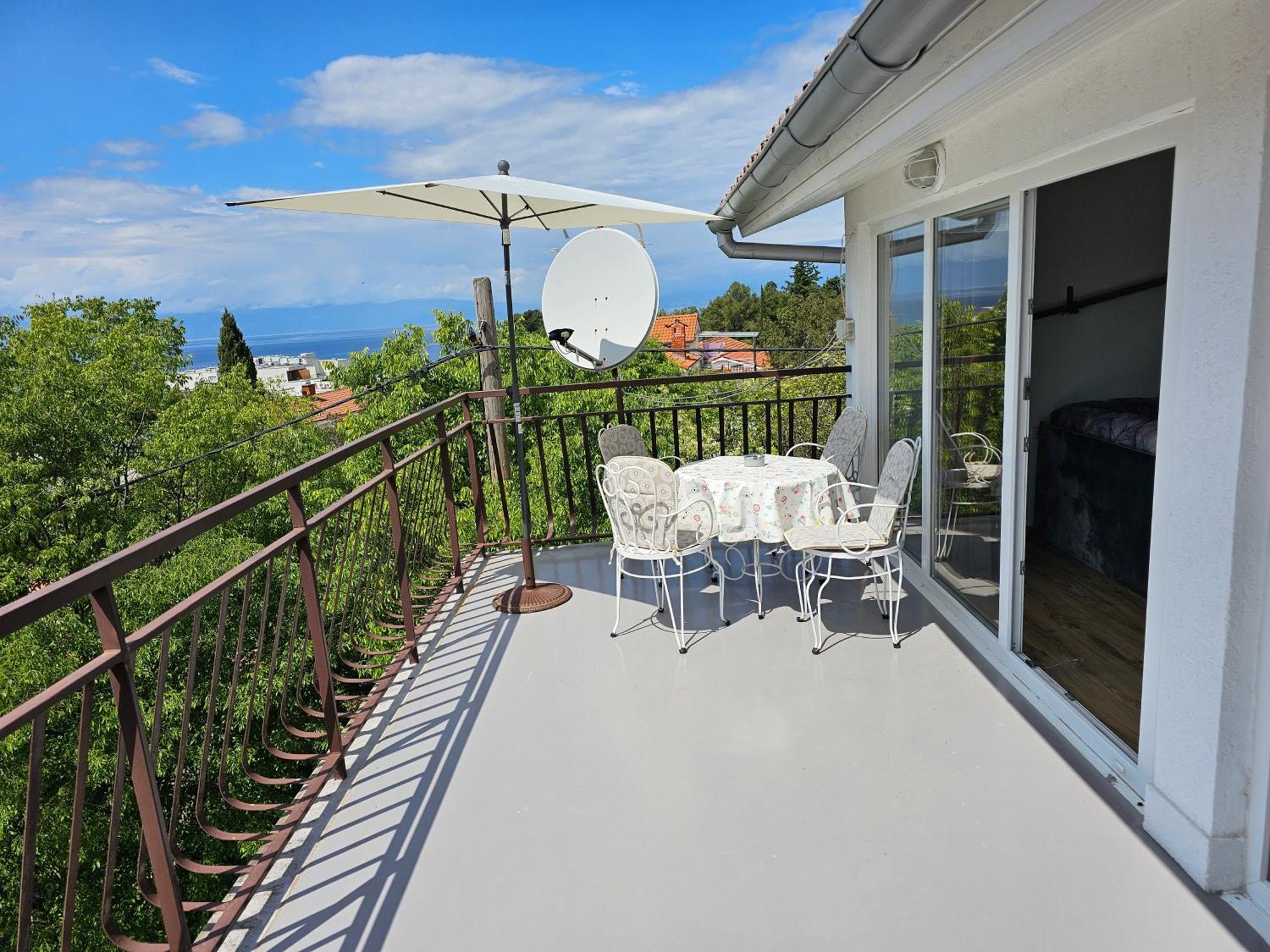 Apartment Gordana Malinska Buitenkant foto